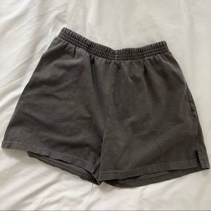Brandy Melville Rosa Sweatshorts